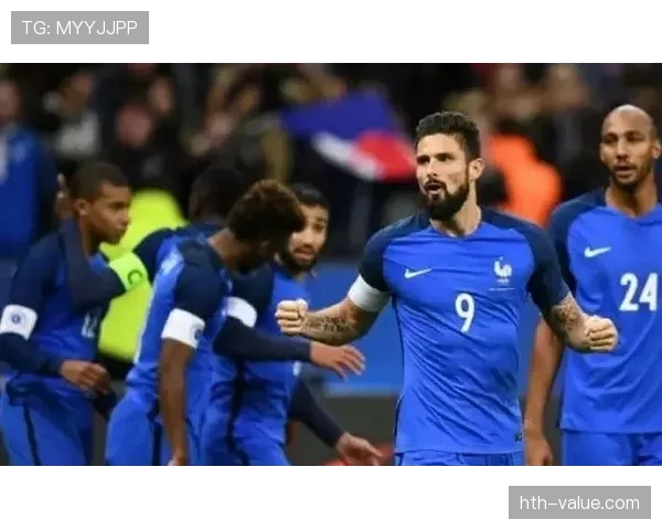 坎特与马克莱莱：防守型后腰的传承与对比分析