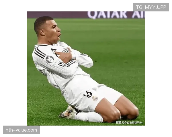 姆巴佩vs萨拉赫:进攻效率与角色差异解析 姆巴佩vs萨拉赫:进攻效率与角色差异解析