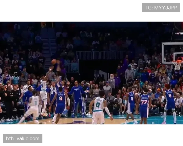 恩比德挡拆拉开内线空间 高效砍下关键分差异明显