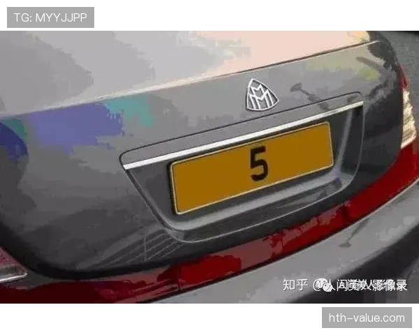 汪顺泳池边的豪车比我家车库还多，这日常咋活？